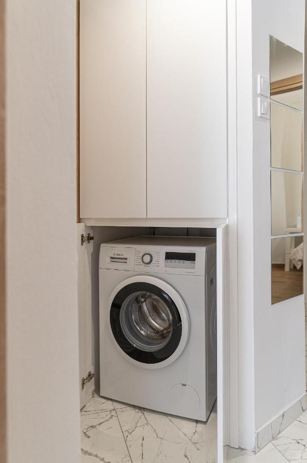 Suite Apartment Siatista Bagian luar foto